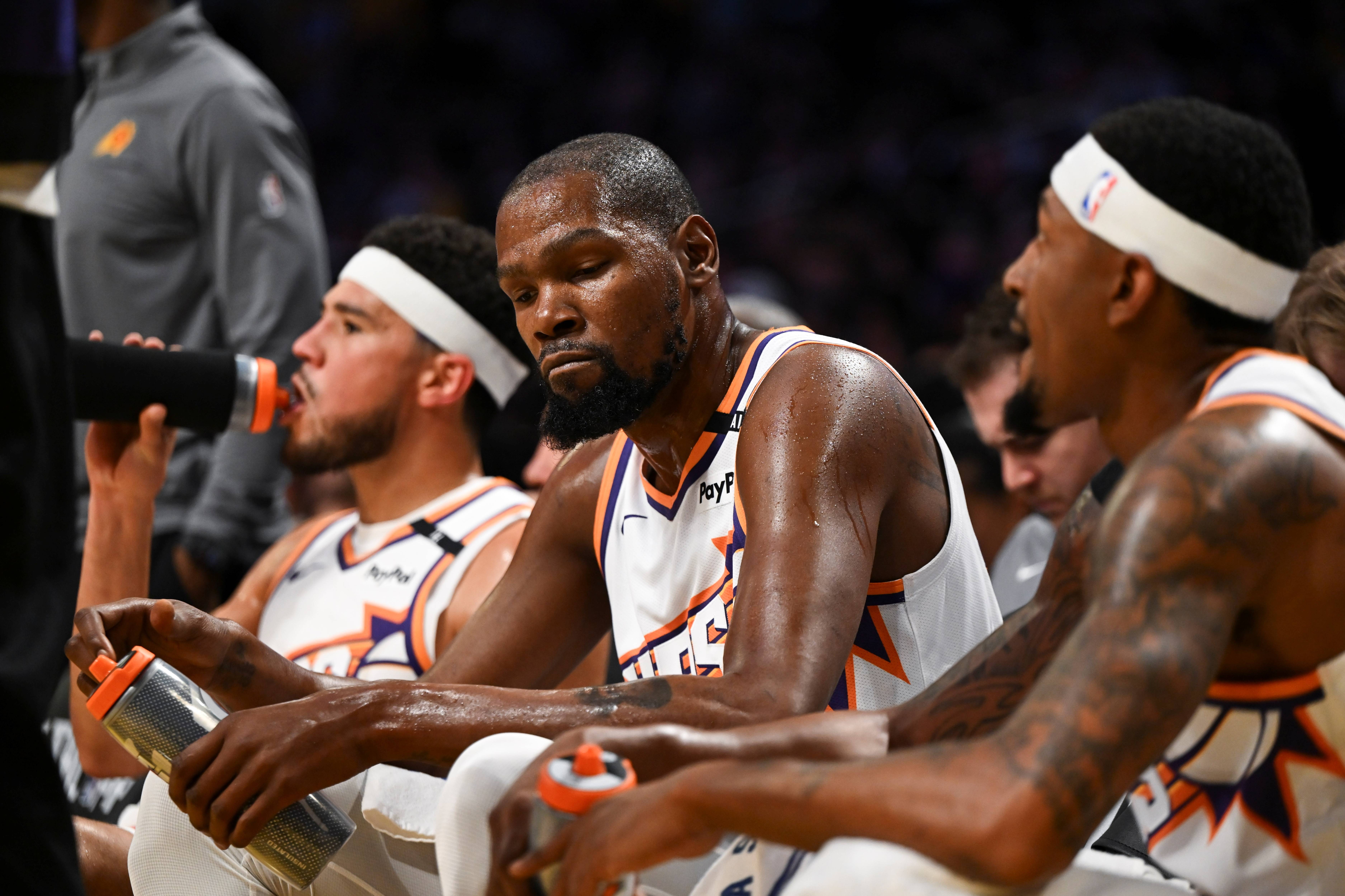 包含NBA总决赛倒计时；克里夫兰骑士赛前篮板制胜；细节引发关注；底气十足；赛季目标并未改变的词条